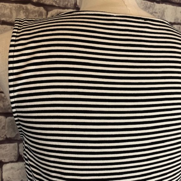 White House Black Market Striped Sleeveless Top - Picture 7 of 8